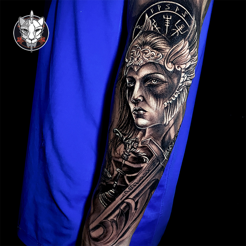 Tatuaje-jaguark-valkiria-karlosbart copia
